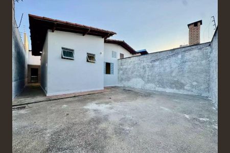 quintal de casa à venda com 4 quartos, 210m² em Castelo, Belo Horizonte