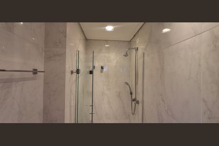 Apartamento à venda com 242m², 4 quartos e 4 vagasBanheiro Suíte 1