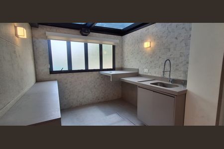 Apartamento à venda com 242m², 4 quartos e 4 vagasÁrea de Serviço 