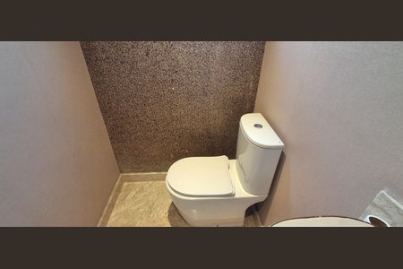 Apartamento à venda com 242m², 4 quartos e 4 vagasLavabo 