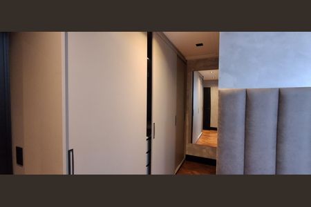 Apartamento à venda com 242m², 4 quartos e 4 vagasSuíte 1