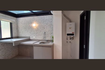 Apartamento à venda com 242m², 4 quartos e 4 vagasÁrea de Serviço 