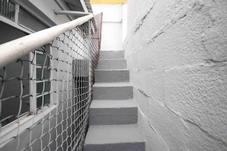 Casa para alugar com 48m², 1 quarto e sem vagaEscada