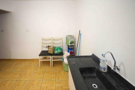 Cozinha de casa para alugar com 1 quarto, 48m² em Vila Ivg, São Paulo