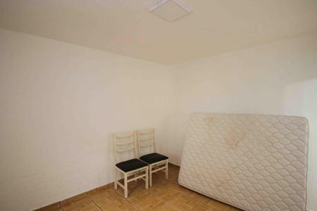 Casa para alugar com 48m², 1 quarto e sem vagaQuarto