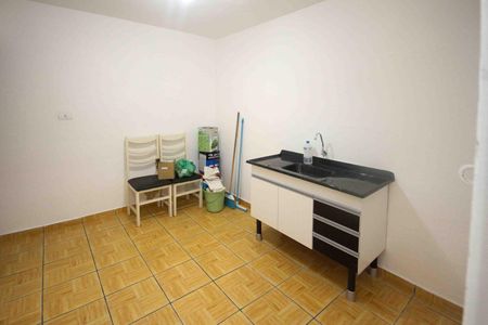 Cozinha de casa para alugar com 1 quarto, 48m² em Vila Ivg, São Paulo