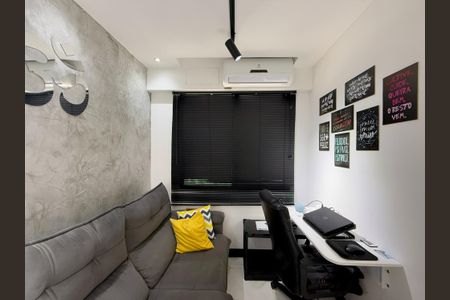 Apartamento à venda com 45m², 1 quarto e 1 vagaSala 