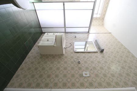 Apartamento à venda com 96m², 2 quartos e sem vagaBanheiro