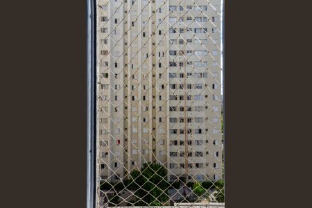 Apartamento para alugar com 43m², 2 quartos e 1 vagaQuarto 2 - janela