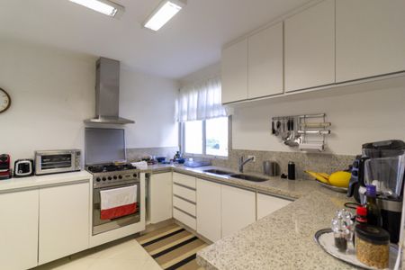 Apartamento à venda com 440m², 4 quartos e 3 vagasCozinha