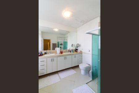 Apartamento à venda com 440m², 4 quartos e 3 vagasBanheiro Suíte 4