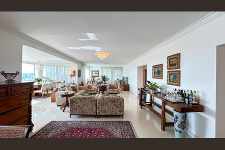 Apartamento à venda com 440m², 4 quartos e 3 vagasSala