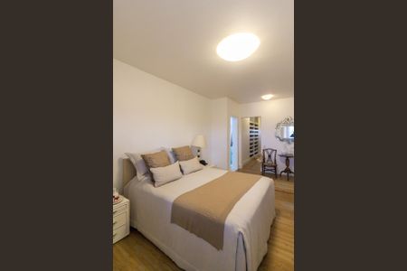 Apartamento à venda com 440m², 4 quartos e 3 vagasSuíte 4