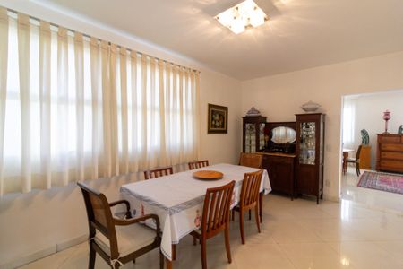 Apartamento à venda com 440m², 4 quartos e 3 vagasCozinha Copa