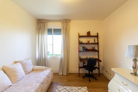 Apartamento à venda com 440m², 4 quartos e 3 vagasSuíte 2