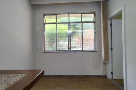 Casa à venda com 200m², 3 quartos e 2 vagas Casa à venda com 200m², 3 quartos e 2 vagasSala 2