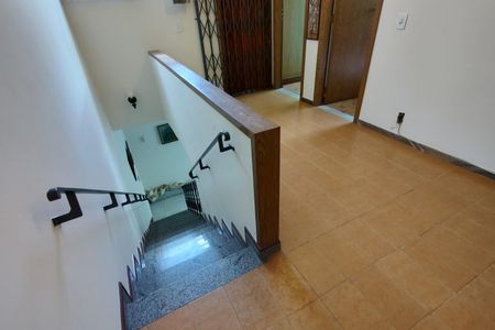 Casa à venda com 200m², 3 quartos e 2 vagas Casa à venda com 200m², 3 quartos e 2 vagasQuarto 3