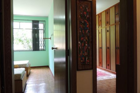 Casa à venda com 200m², 3 quartos e 2 vagasHall social