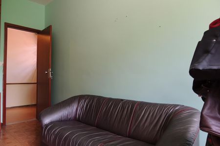 Casa à venda com 200m², 3 quartos e 2 vagasQuarto 3