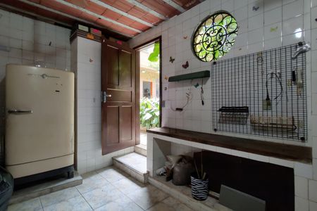 Casa à venda com 200m², 3 quartos e 2 vagas Casa à venda com 200m², 3 quartos e 2 vagasGaragem