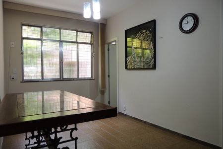 Casa à venda com 200m², 3 quartos e 2 vagasSala 2