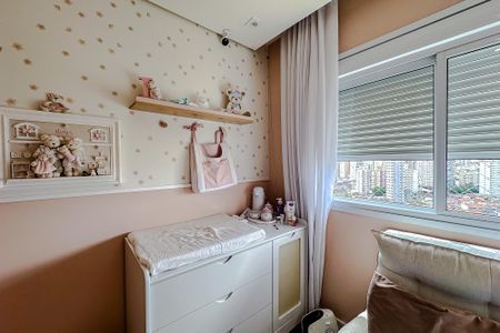 Apartamento à venda com 122m², 3 quartos e 2 vagasQuarto 2 - Suíte