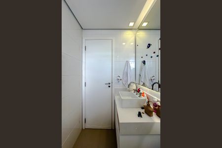 Apartamento à venda com 122m², 3 quartos e 2 vagasBanheiro da Suíte 1