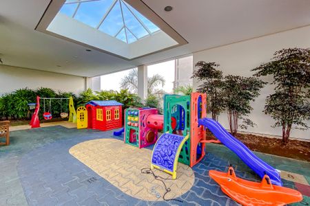 Apartamento à venda com 122m², 3 quartos e 2 vagasÁrea comum - Playground