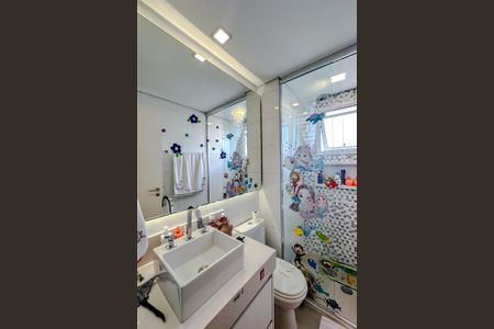 Apartamento à venda com 122m², 3 quartos e 2 vagasBanheiro da Suíte 1