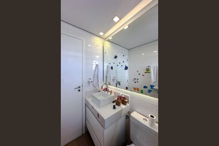 Apartamento à venda com 122m², 3 quartos e 2 vagasBanheiro da Suíte 1