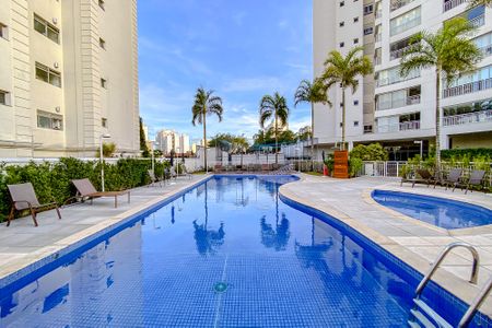 Apartamento à venda com 122m², 3 quartos e 2 vagasÁrea comum - Piscina
