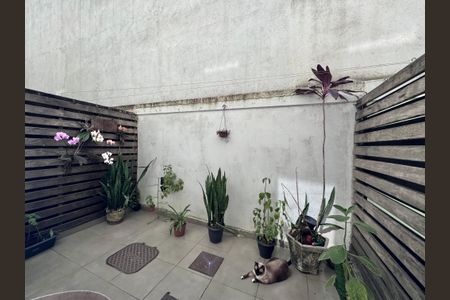 Casa de condomínio à venda com 116m², 4 quartos e 1 vagaÁrea externa