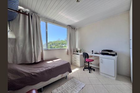 Casa de condomínio à venda com 116m², 4 quartos e 1 vagaSuíte 3