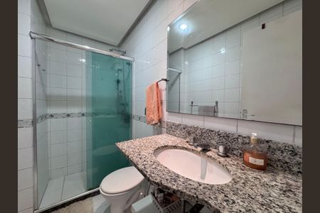 Casa de condomínio à venda com 116m², 4 quartos e 1 vagaSuíte 2 - Banheiro