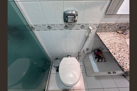 Casa de condomínio à venda com 116m², 4 quartos e 1 vagaSuíte 2 - Banheiro