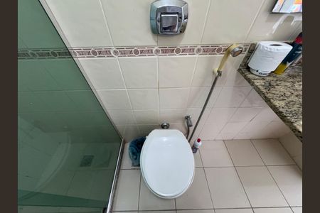 Casa de condomínio à venda com 116m², 4 quartos e 1 vagaSuíte 3 - Banheiro