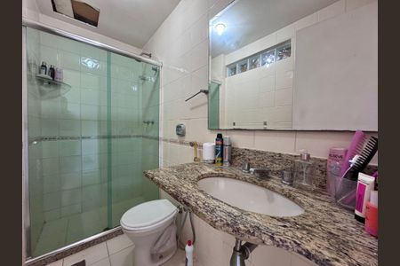 Casa de condomínio à venda com 116m², 4 quartos e 1 vagaSuíte 3 - Banheiro