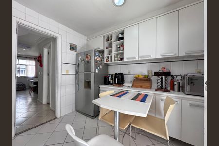 Casa de condomínio à venda com 116m², 4 quartos e 1 vagaCozinha