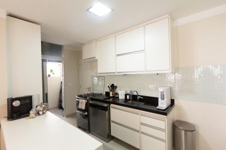 Apartamento à venda com 90m², 2 quartos e 1 vaga Apartamento à venda com 90m², 2 quartos e 1 vagaCozinha