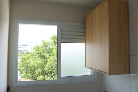 Apartamento para alugar com 65m², 2 quartos e 1 vagaÁrea de Serviço