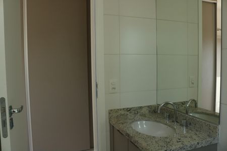 Apartamento para alugar com 65m², 2 quartos e 1 vagaBanheiro da Suíte