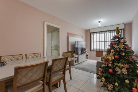 Sala de apartamento à venda com 3 quartos, 89m² em São João, Porto Alegre