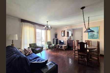 Apartamento à venda com 160m², 3 quartos e 1 vaga Apartamento à venda com 160m², 3 quartos e 1 vagaSala
