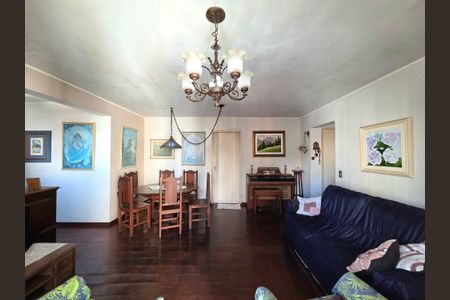 Apartamento à venda com 160m², 3 quartos e 1 vaga Apartamento à venda com 160m², 3 quartos e 1 vagaSala