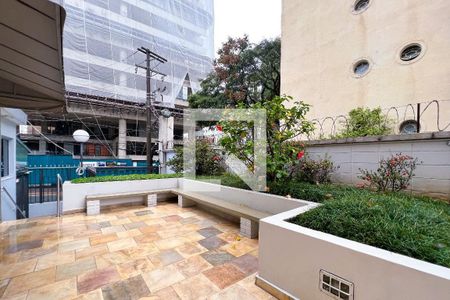 Apartamento à venda com 160m², 3 quartos e 1 vaga Apartamento à venda com 160m², 3 quartos e 1 vagaÁrea externa