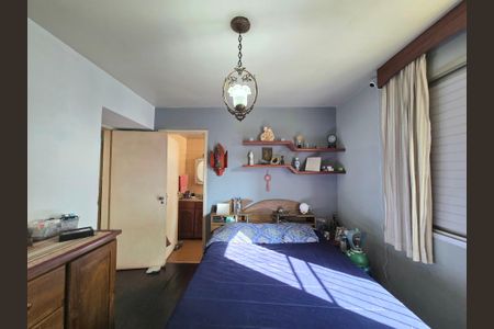 Apartamento à venda com 160m², 3 quartos e 1 vaga Apartamento à venda com 160m², 3 quartos e 1 vagaSuíte