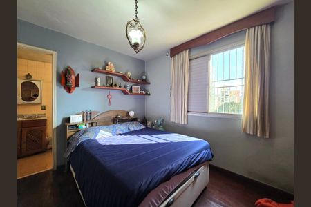 Apartamento à venda com 160m², 3 quartos e 1 vaga Apartamento à venda com 160m², 3 quartos e 1 vagaSuíte