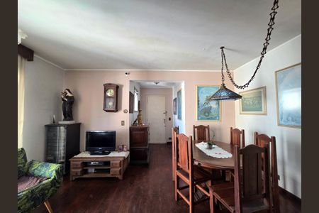 Apartamento à venda com 160m², 3 quartos e 1 vaga Apartamento à venda com 160m², 3 quartos e 1 vagaSala