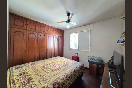 Apartamento à venda com 160m², 3 quartos e 1 vaga Apartamento à venda com 160m², 3 quartos e 1 vagaQuarto 2