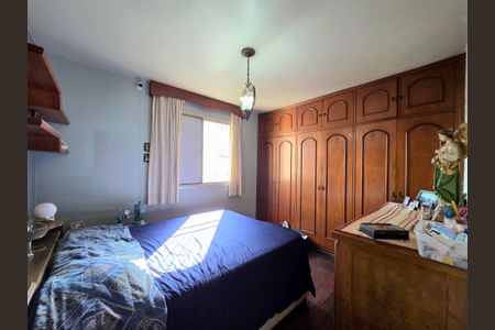 Apartamento à venda com 160m², 3 quartos e 1 vaga Apartamento à venda com 160m², 3 quartos e 1 vagaSuíte